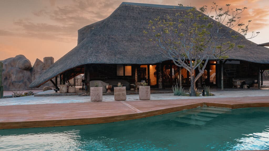enene_ecolodge_activites_piscine_maison_privilege