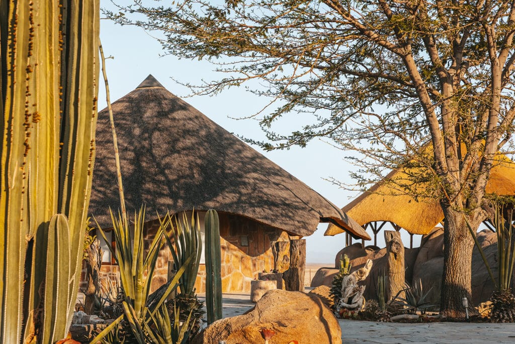 enene_ecolodge_chambre_exterieur